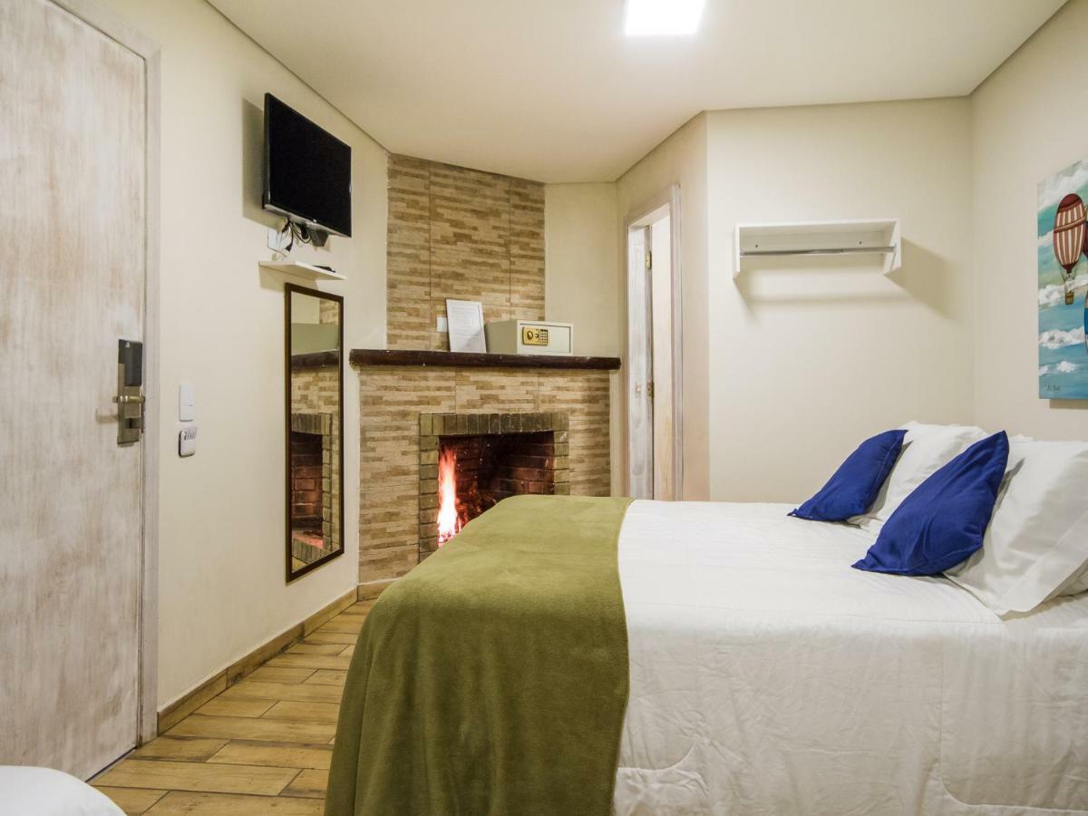 Campos do Jordão Villa Vintage Campos - Piscina E Opcoes De Suites Com Hidromassagem מראה חיצוני תמונה